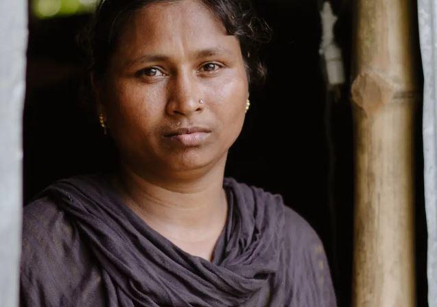Cristã em Bangladesh é humilhada por grupo de mulheres