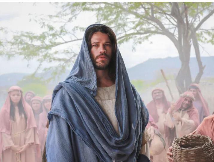 Feriado de 21 de abril faz Paixão de Cristo de Nova Jerusalém realizar mais um dia de espetáculo