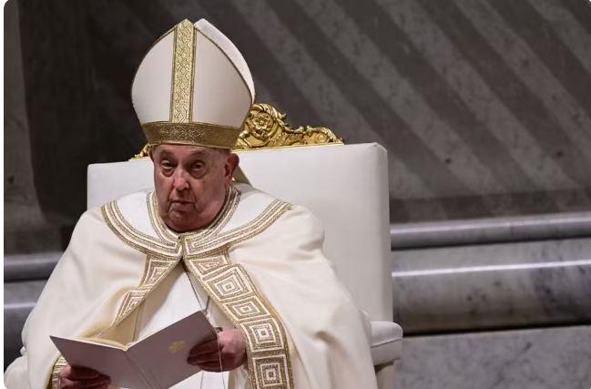 No hospital, papa Francisco autoriza novo ciclo de reformas na Igreja Católica