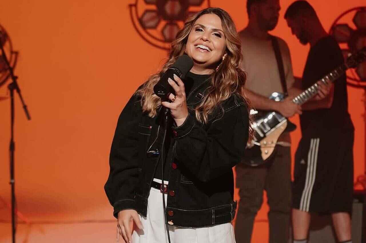 Show de Aline Barros no sertão de Pernambuco custará R$ 250 mil