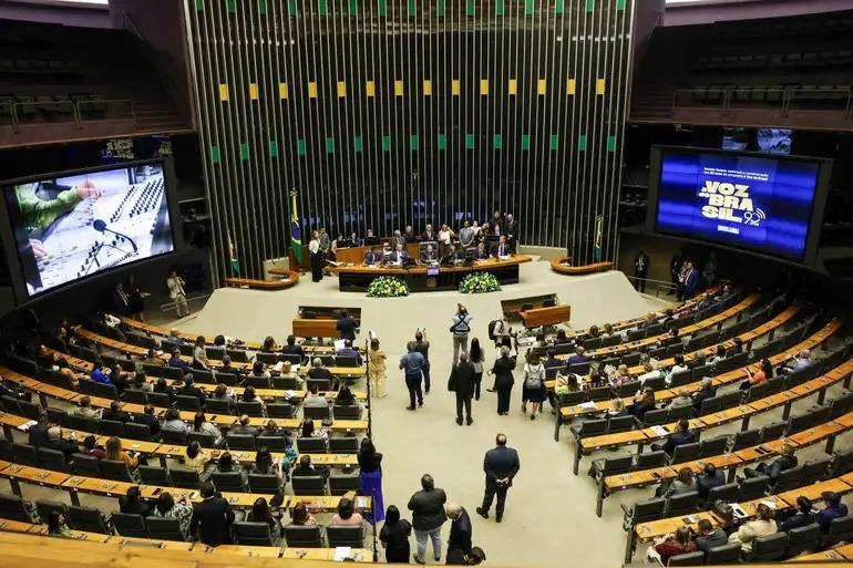 O Senado Federal realizará, nesta sexta-feira (28/11, às 14h), uma Sessão Especial dedicada ao Pacto Educativo Global e à memória dos seis meses do falecimento do Papa Francisco,